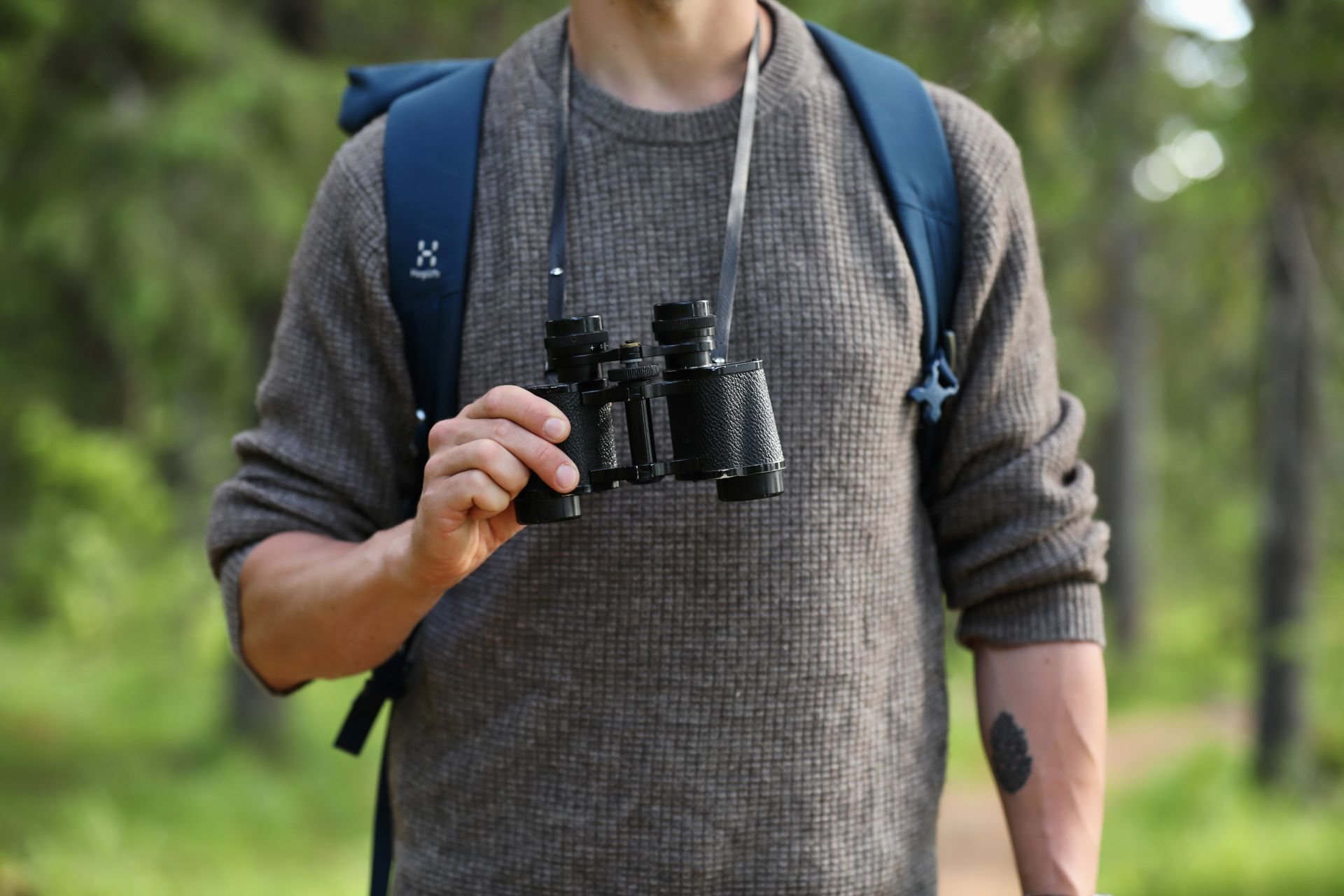 VK-Harri-Tarvainen-binoculars3.jpg_pienempi